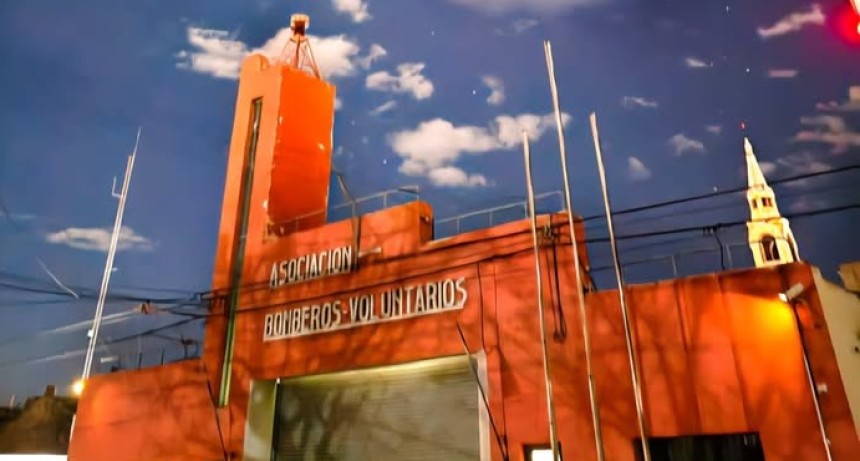 Caravana de autobombas por el 99&deg; aniversario de Bomberos Voluntarios de Punta Alta