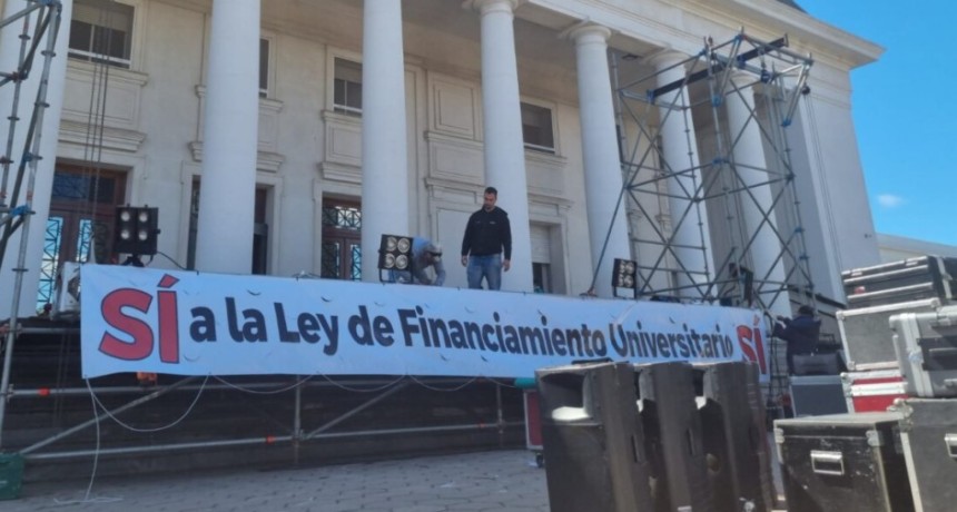 Universidades en paro: docentes y no docentes rechazan el aumento del 3%