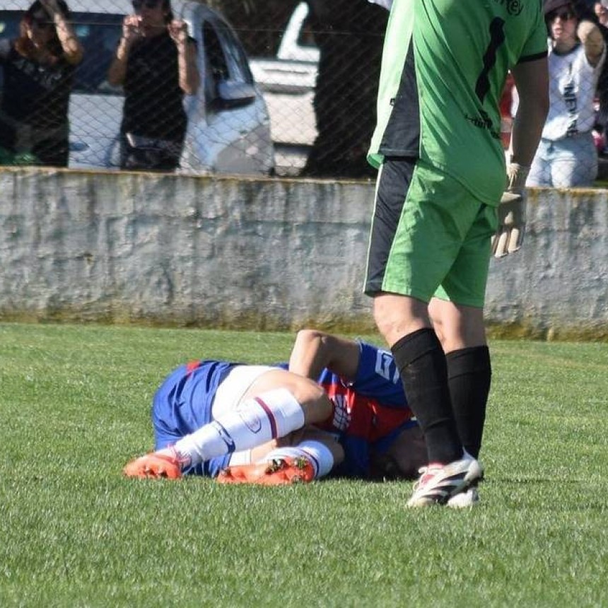 Mauro Sabatini, baja sensible para Lil&aacute;n: sufri&oacute; una fractura de tibia
