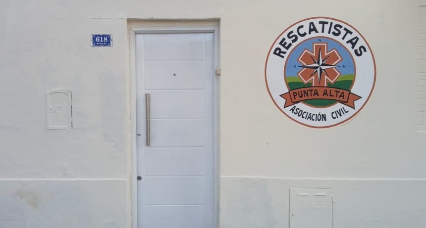 Rescatistas Punta Alta: jornada inaugural de capacitaci&oacute;n y acto de ascensos