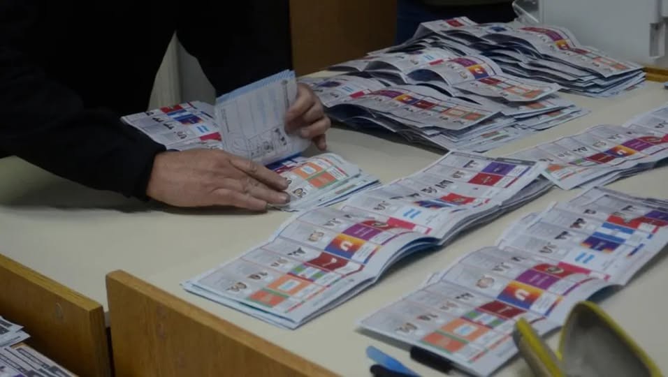 La Sexta Sección Electoral volvió a teñirse de violeta