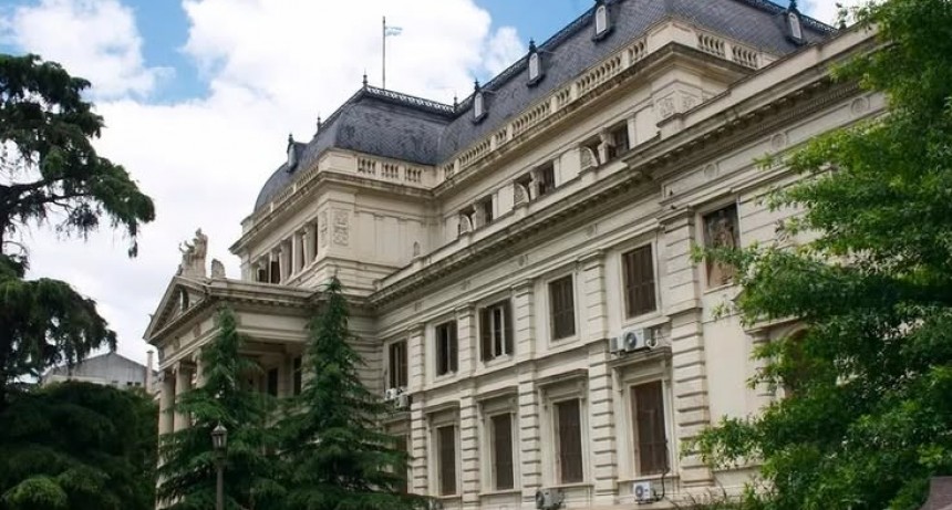 La oposición le reclama a Kicillof que el fondo de ayuda a municipios no esté atado al endeudamiento