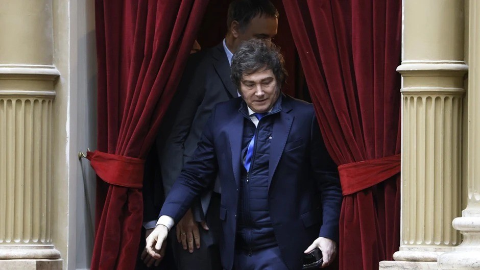 El FMI se impuso a Milei y lo obliga a comprar reservas, temen que acelere la inflación