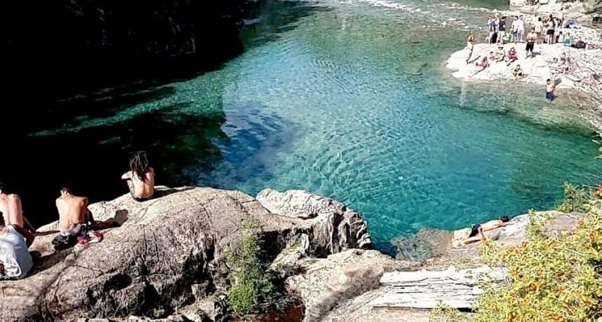  Trekking y aventuras en un para&iacute;so patag&oacute;nico muy cerca de El Bols&oacute;n 