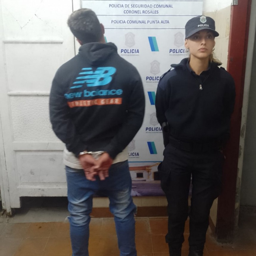 Av. Jujuy y De la Madre atacan a joven y le roban mochila y celular