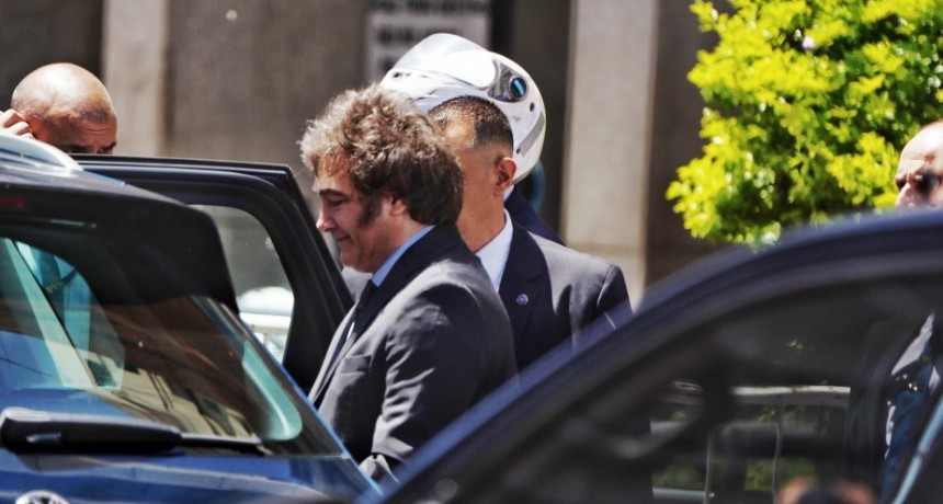 Fuerte derrota de Milei en la Justicia: habilitan m&uacute;ltiples amparos contra el DNU