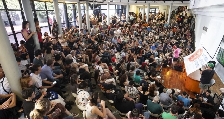 "Unidxs por la Cultura" convoca a un Cacerolazo Nacional 