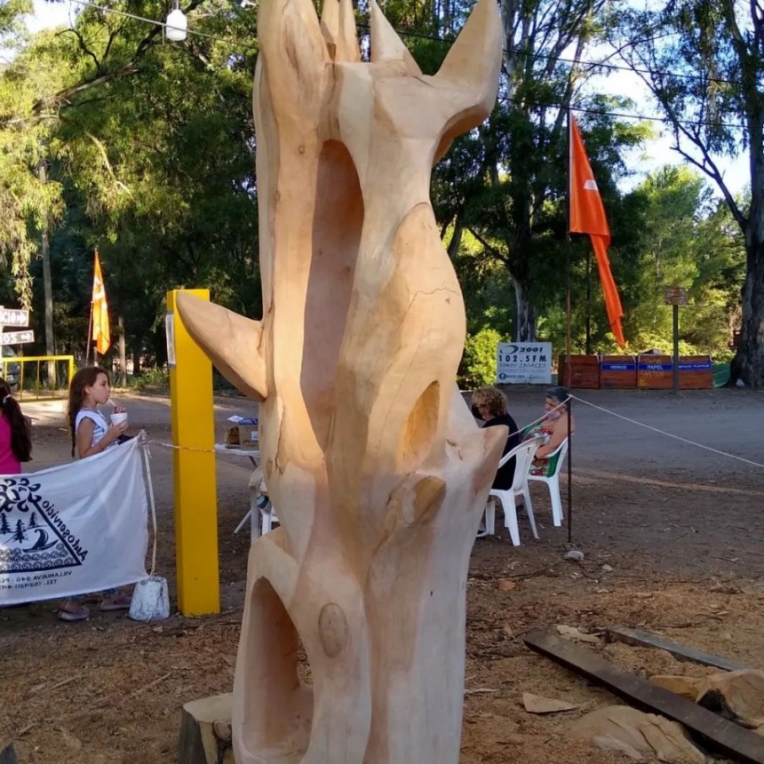 Encuentro Bienal Nacional de Escultura &ldquo;Tallando Identidad&rdquo; Pehuenco 2024