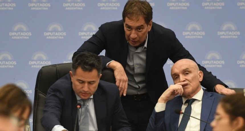 LEY  OMNIBUS:dictamen de mayor&iacute;a gracias al apoyo "en disidencia" de los bloques aliados