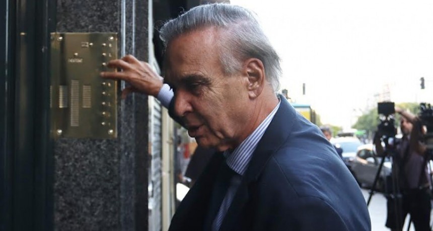 El bloque de Pichetto se retira de la negociaci&oacute;n por el esc&aacute;ndalo del dictamen
