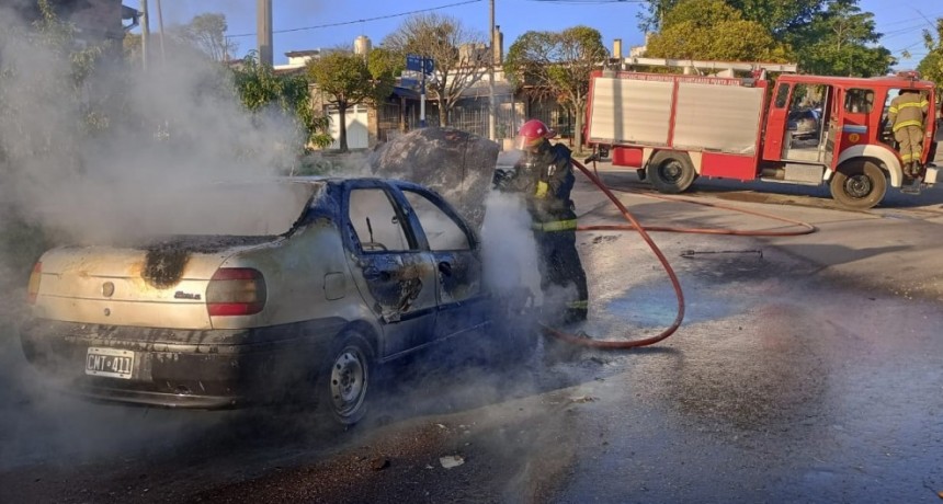 Nuevo Incendio de vehiculo en la ciudad!!