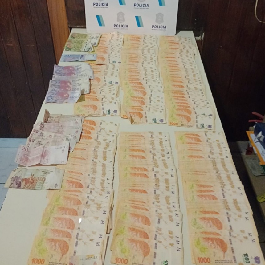 MENORES APREHENDIDOS POR HURTO Y DA&Ntilde;O