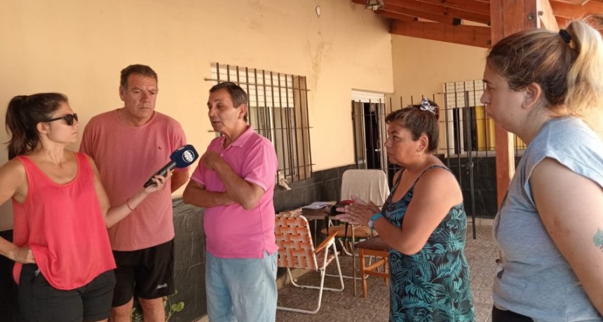 Vecinos movilizados por la falta de agua en el barrio nueva Bahia Blanca