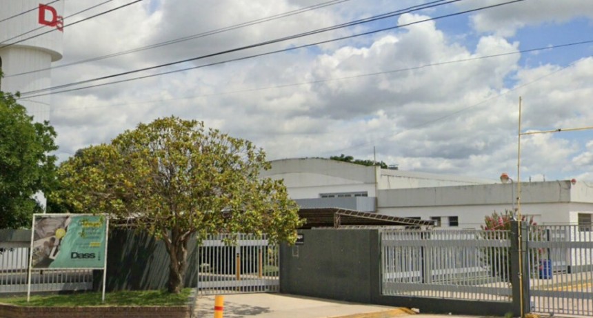 El intendente de Su&aacute;rez sobre el cierre de la multinacional: "Es una debacle"