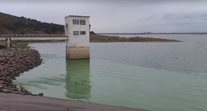Dique Paso Las Piedras: Alerta naranja por la presencia de cianobacterias 
