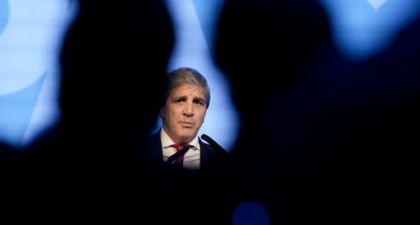 Otro rev&eacute;s para el Gobierno en tribunales internacionales: los fondos buitres se quedan con USD 310 millones