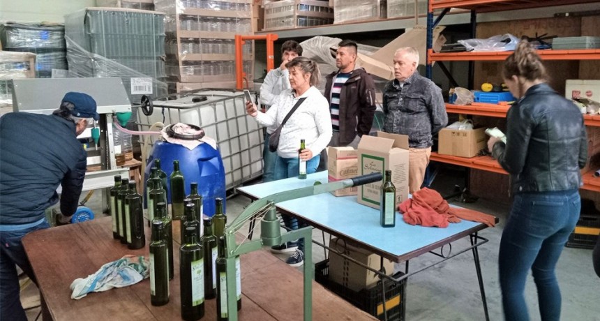 Comunidades productivas como norte hacia la recuperacion de la soberania Alimentaria y la Economia Popular