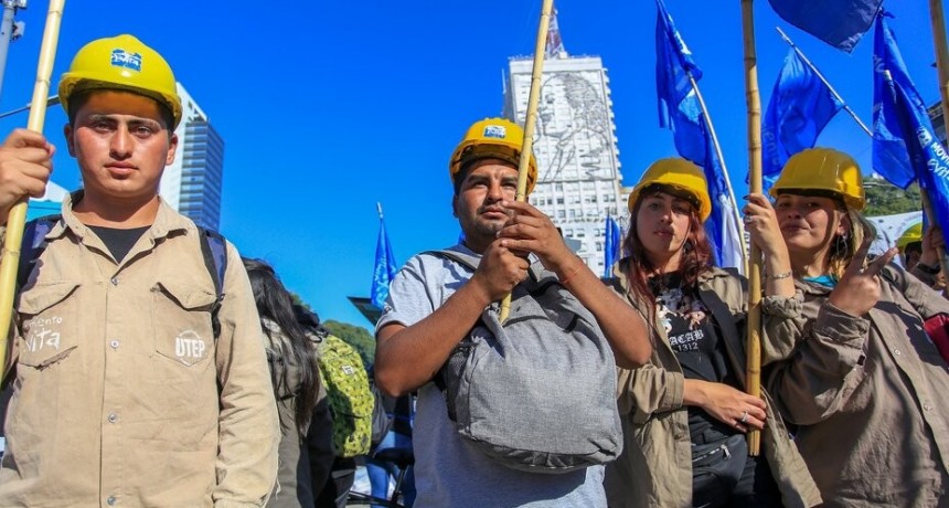 La UTEP present&oacute; un amparo colectivo por "bajas irregulares" en el Potenciar Trabajo