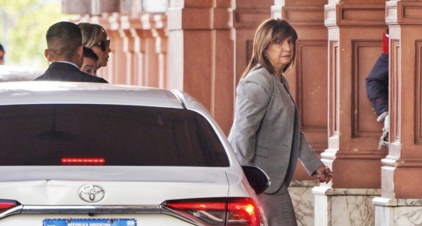 Los gendarmes indignados con Bullrich por el aumento del 5%: "es una burla, despu&eacute;s nos mandan a reprimir jubilados"