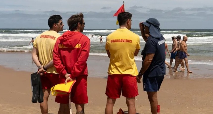 Punta del Este: un turista argentino golpe&oacute; a un guardavidas que hab&iacute;a rescatado a su hijo