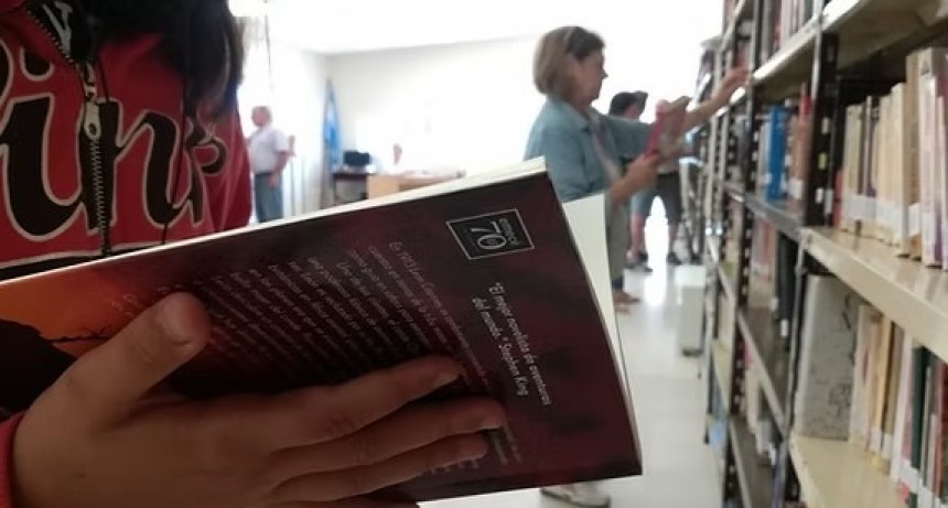 Biblioteca "Bet&uacute;n" en Pehuenco