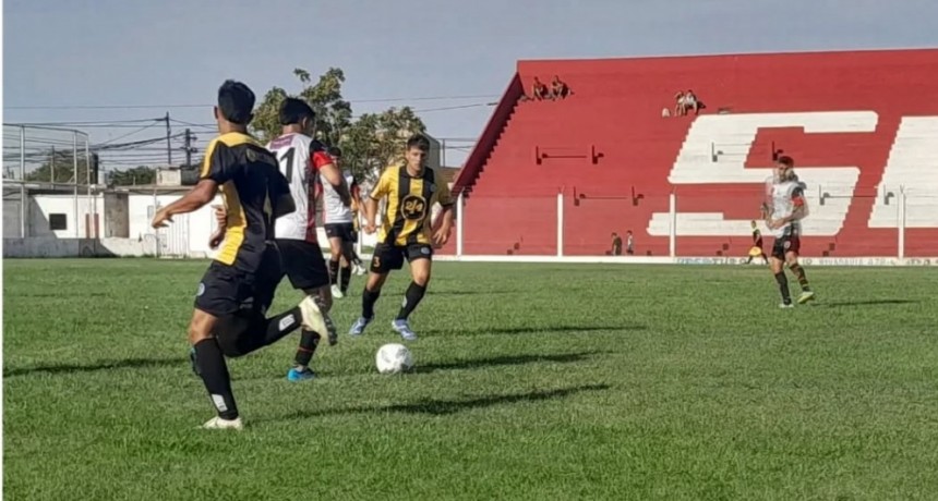 Sporting disputo amistoso frente a Ferroviario de Dorrego