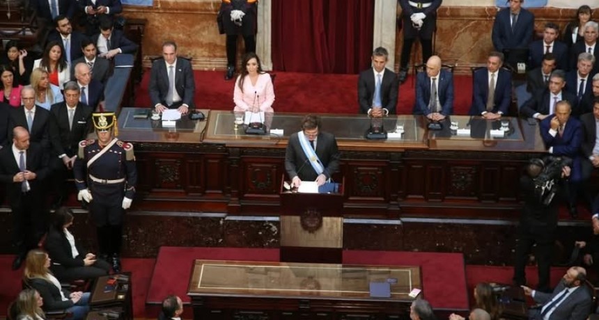 Asamblea Legislativa: el Gobierno no admitir&aacute; fot&oacute;grafos y restringir&aacute; el espacio para la prensa