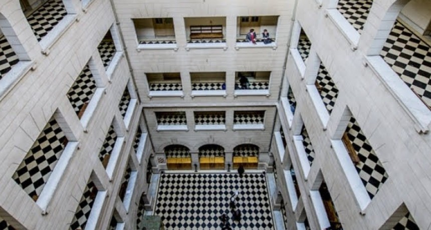 Condenan a 9 a&ntilde;os y medio de prisi&oacute;n a un hombre por dos robos a mano armada en Bah&iacute;a Blanca