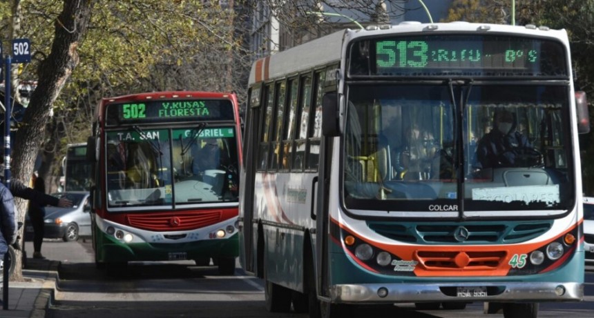 Paro de colectivos en Bahía Blanca: la UTA se suma a la protesta de la CGT contra la reforma laboral