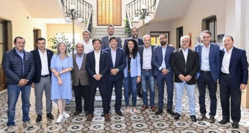 Cumbre de Intendentes de la 6&ordf; secci&oacute;n electoral con el gobernador Kicillof