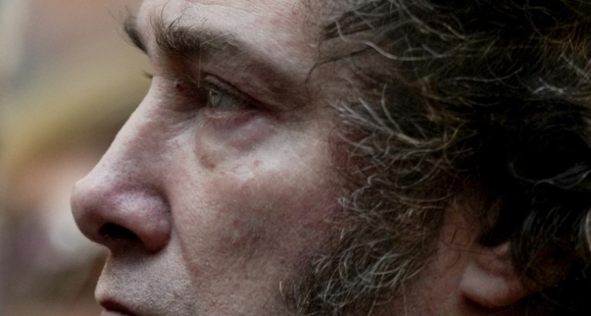 El New York Times confirm&oacute; que ped&iacute;an coimas para reunir a Milei con empresarios