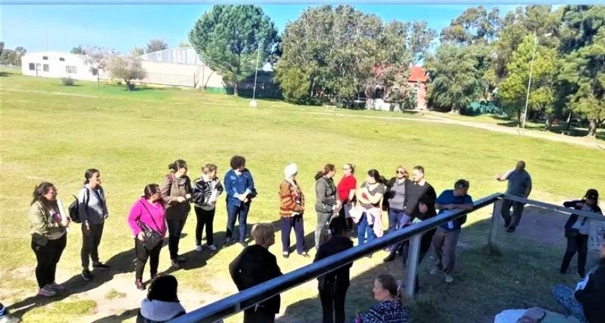 Vecinos que reclaman por el aumento de boleto de la 319 fueron expulsados de la Fisna