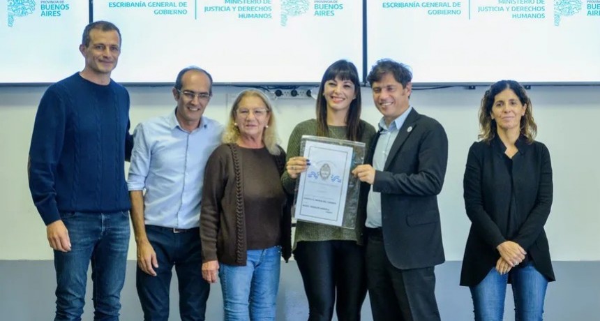 La Provincia entreg&oacute; 122 t&iacute;tulos de propiedad gratuitos en Bol&iacute;var