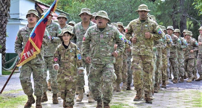 El Batall&oacute;n de Infanter&iacute;a de Marina N&ordm; 3 y Make-A-Wish Argentina se unieron para �cumplir el sue&ntilde;o de un ni&ntilde;o�