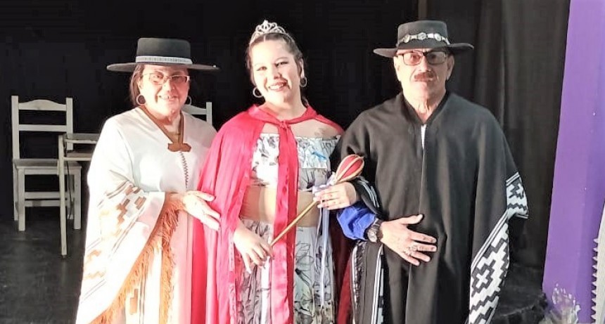  Se elijio la nueva Reyna de la asociaci&oacute;n folcl&oacute;rica de Coronel Rosales