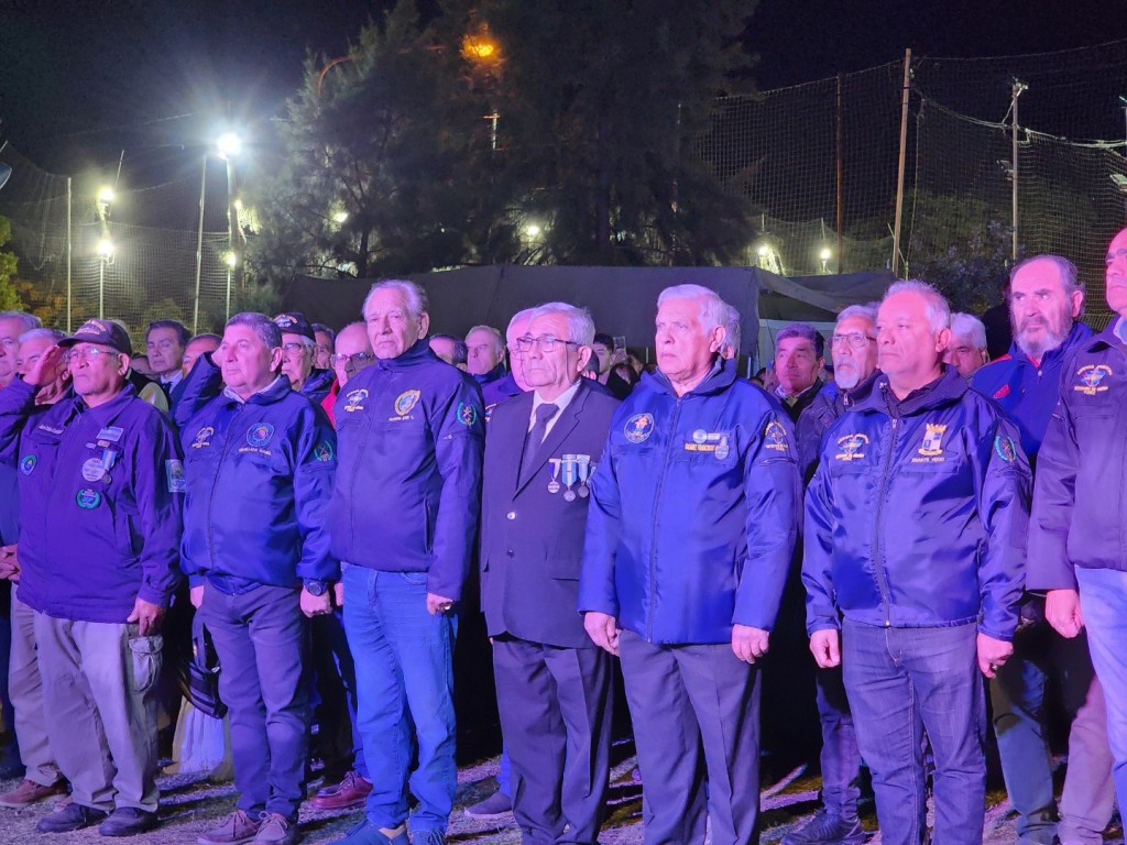 Emotiva vigilia en vísperas del 2 de abril en el  Centro de Veteranos de Guerra y Familiares de Caídos en Malvinas.