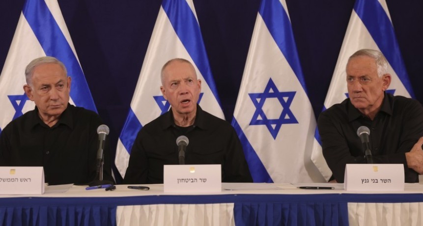 Israel bombardea instalaciones nucleares de Ir&aacute;n y da otro paso hacia la guerra total