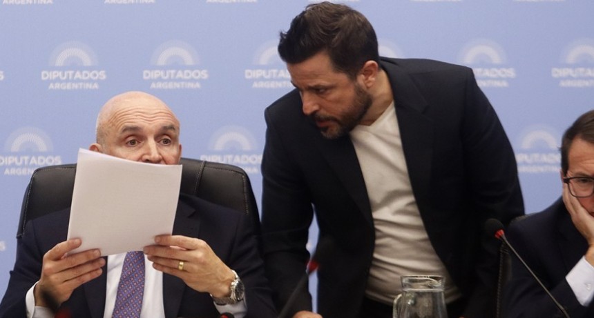 Hacemos y la UCR rechazan el blanqueo que redact&oacute; el Gobierno: "Podemos terminar presos"