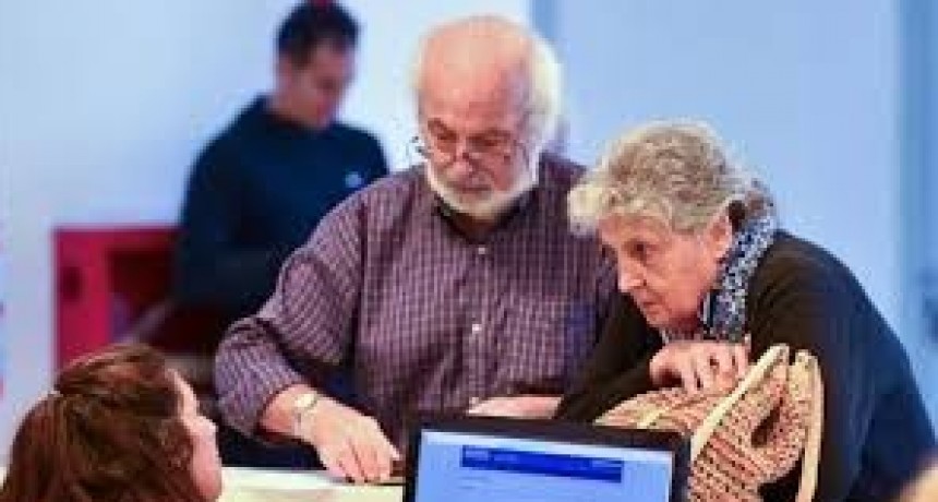  Cjales de Bien Com&uacute;n-Frente renovador presentan proyecto para beneficiar a jubilados y electrodependientes