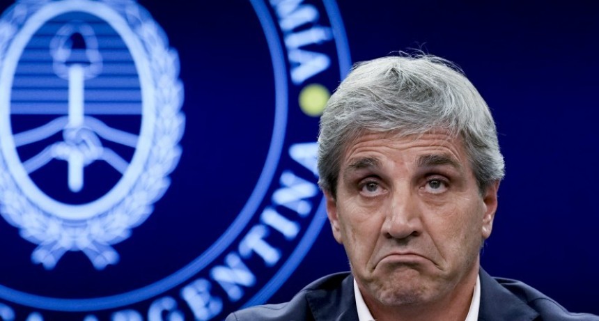 Devaluaci&oacute;n y flotaci&oacute;n entre bandas, la exigencia del FMI en el tramo final del acuerdo