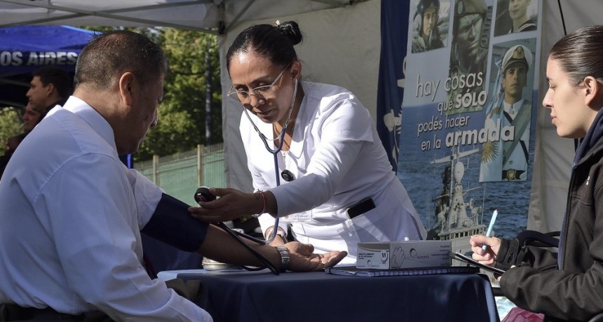 Jornada de puertas abiertas por el D&iacute;a de la Sanidad Naval