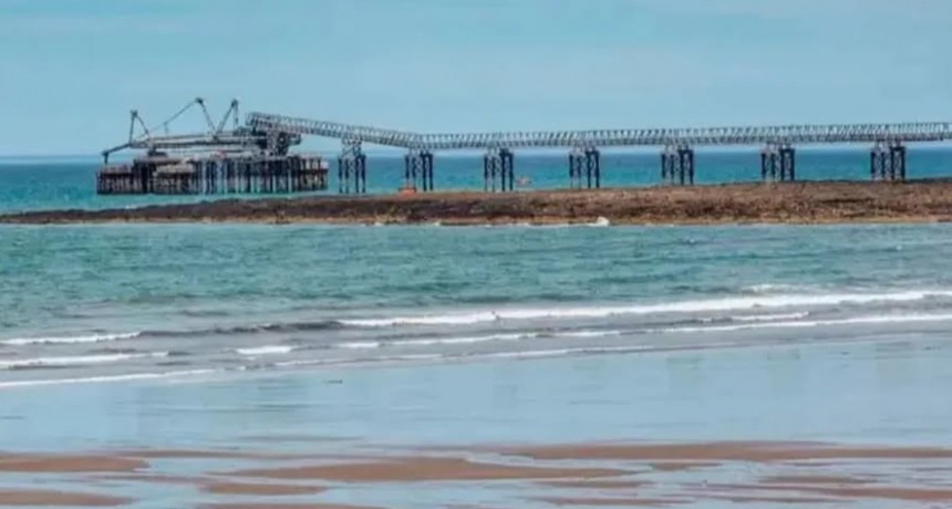 GNL: finalmente no se har&aacute; la megaplanta para la que se eligi&oacute; a R&iacute;o Negro sobre Bah&iacute;a