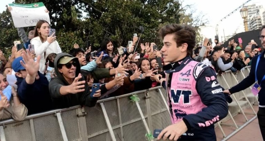 Colapinto brill&oacute; en la Ciudad de Buenos Aires con un Road Show inolvidable