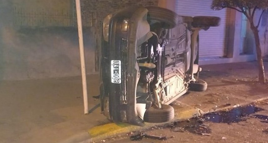 Lesiones por accidente de autos en calle Pellegrini