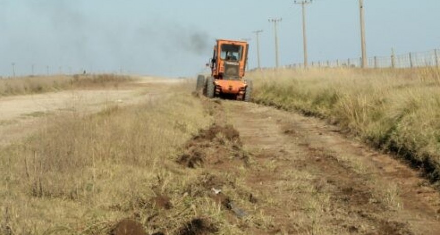 El Municipio realiza importante reconstrucci&oacute;n y mantenimiento de caminos Paso Mayor 