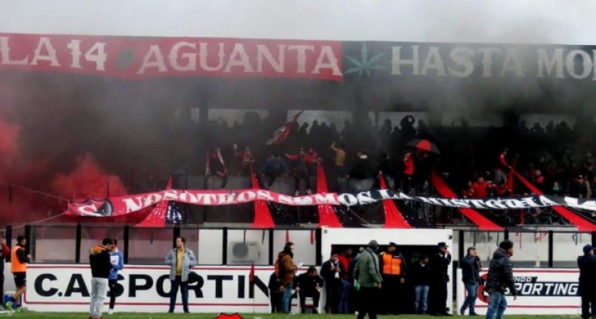 Pol&eacute;mico empate de Sporting en el mendizabal