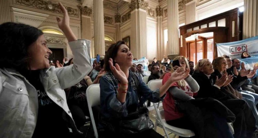 El Senado de la PBA aprob&oacute; la ley de emergencia de las empresas recuperadas