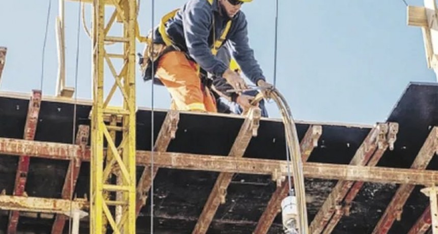 Recrudece la recesi&oacute;n: la construcci&oacute;n se desplom&oacute; 42,2% en marzo