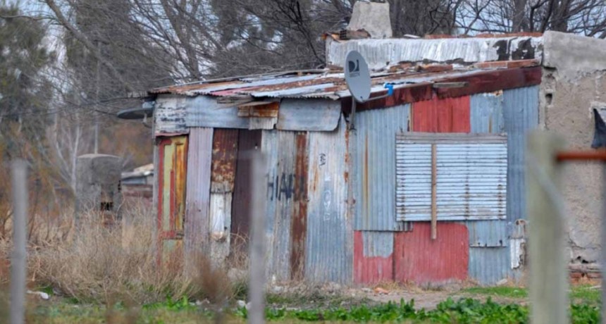 Informe de la UCA: la pobreza alcanz&oacute; a 55% de la poblaci&oacute;n en el primer trimestre