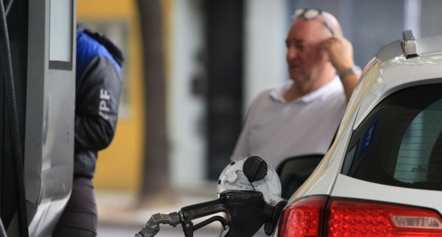 Combustibles: La nafta aumenta desde el s&aacute;bado
